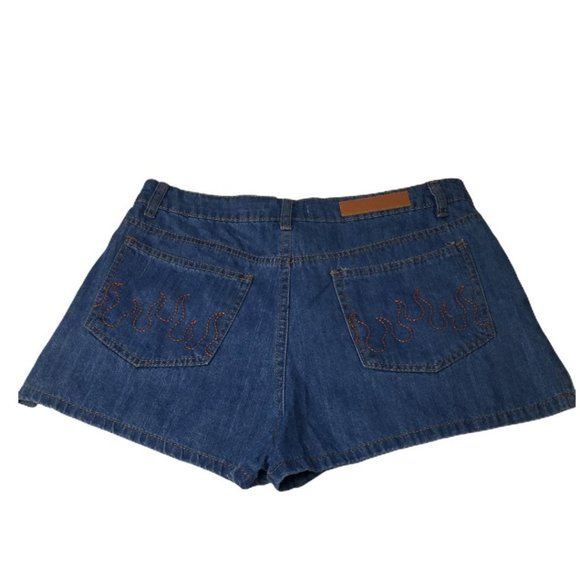 Honey Punch Embroidered Flame Pocket Shorts NWT Sz M - Picture 9 of 11